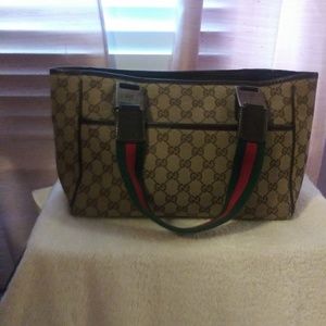 Gucci Handbag 👜